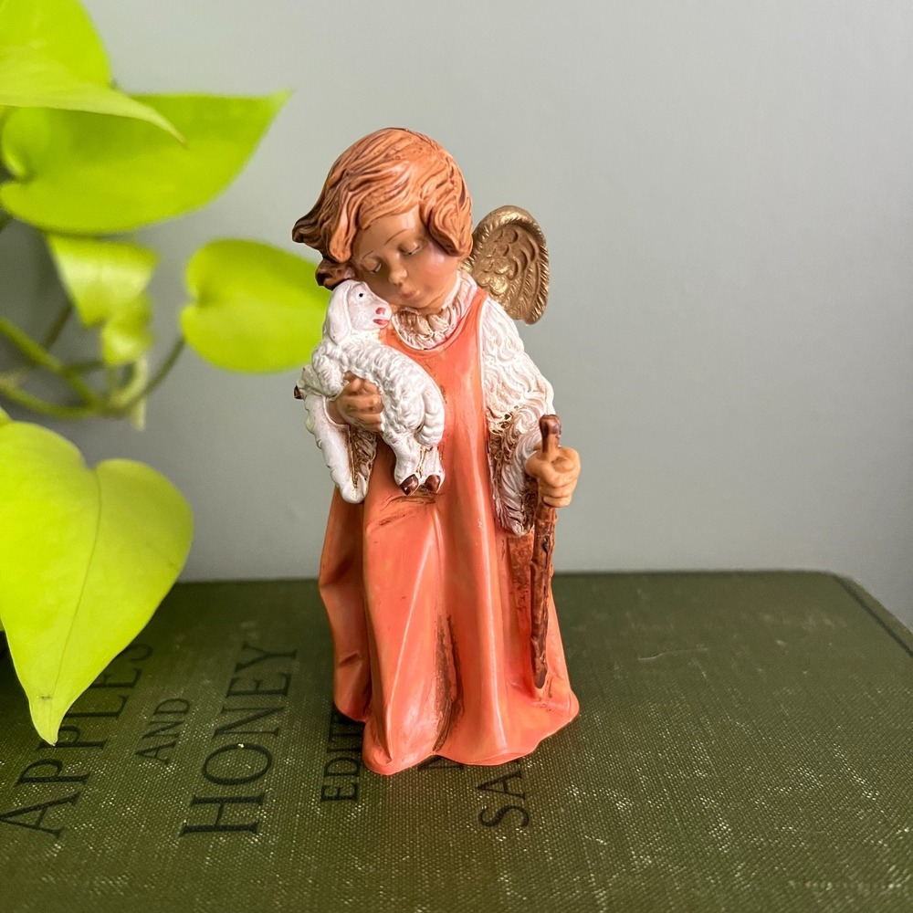 Vintage 4" Fontanini Depose Italy Angel with Lamb Nativity Figurine 1993 #662